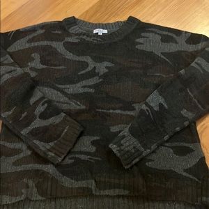 Rails camo sweater